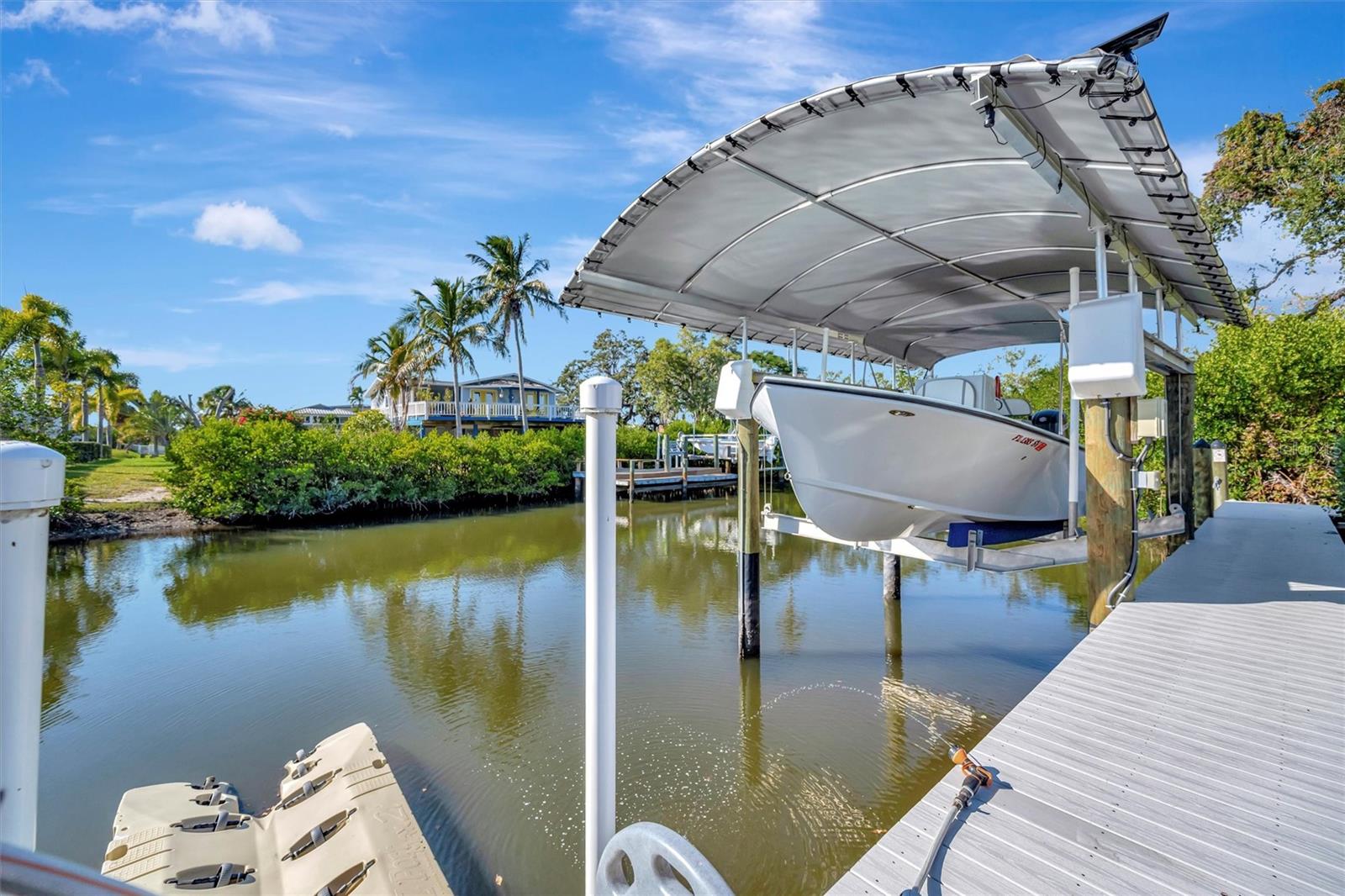 Image 56 of 98 For 1841 Bayshore Drive