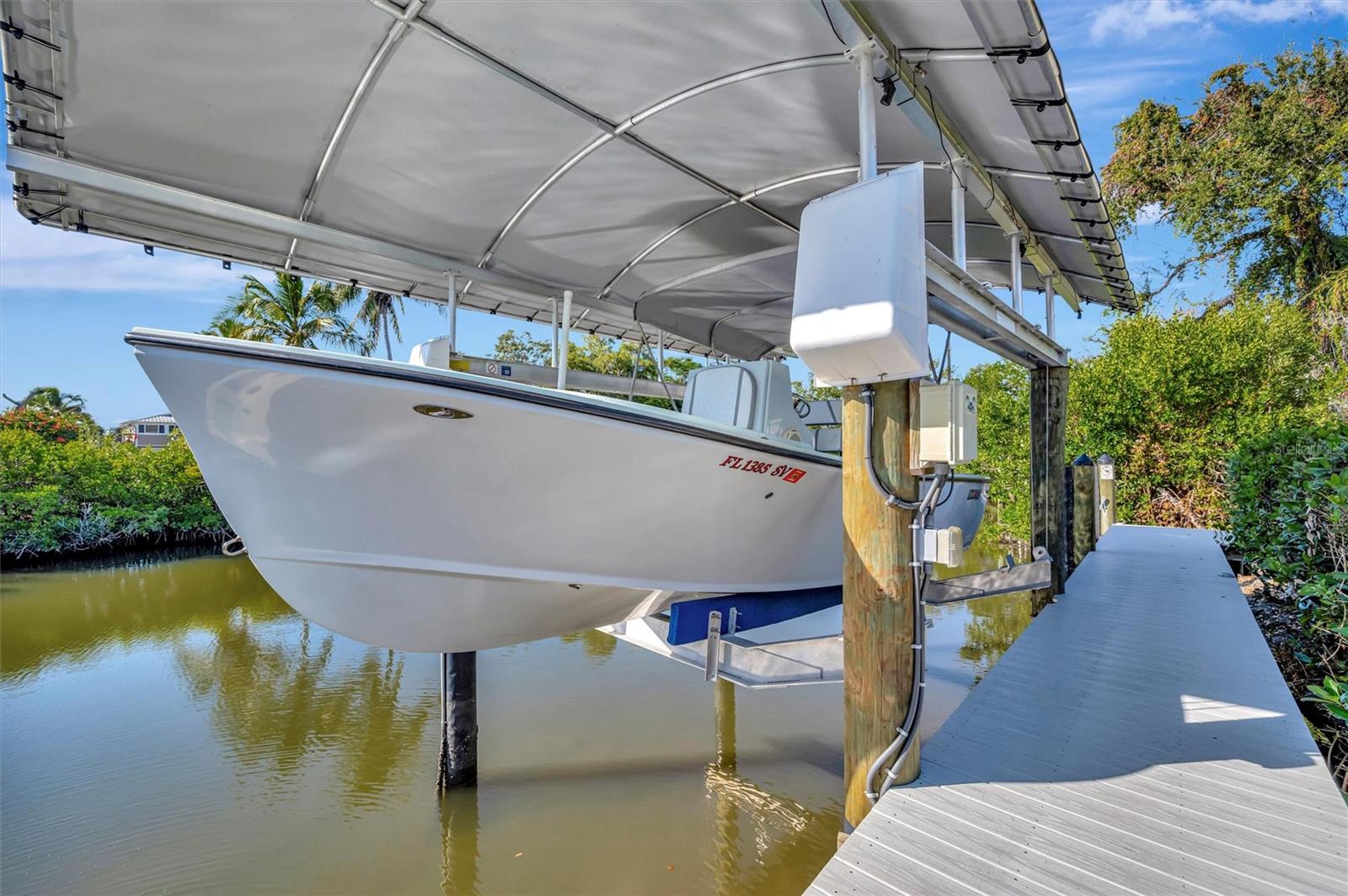 Image 59 of 98 For 1841 Bayshore Drive