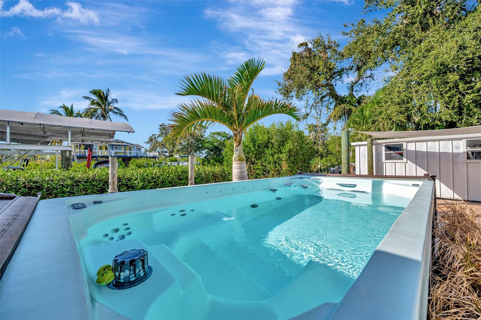 Image 61 of 98 For 1841 Bayshore Drive