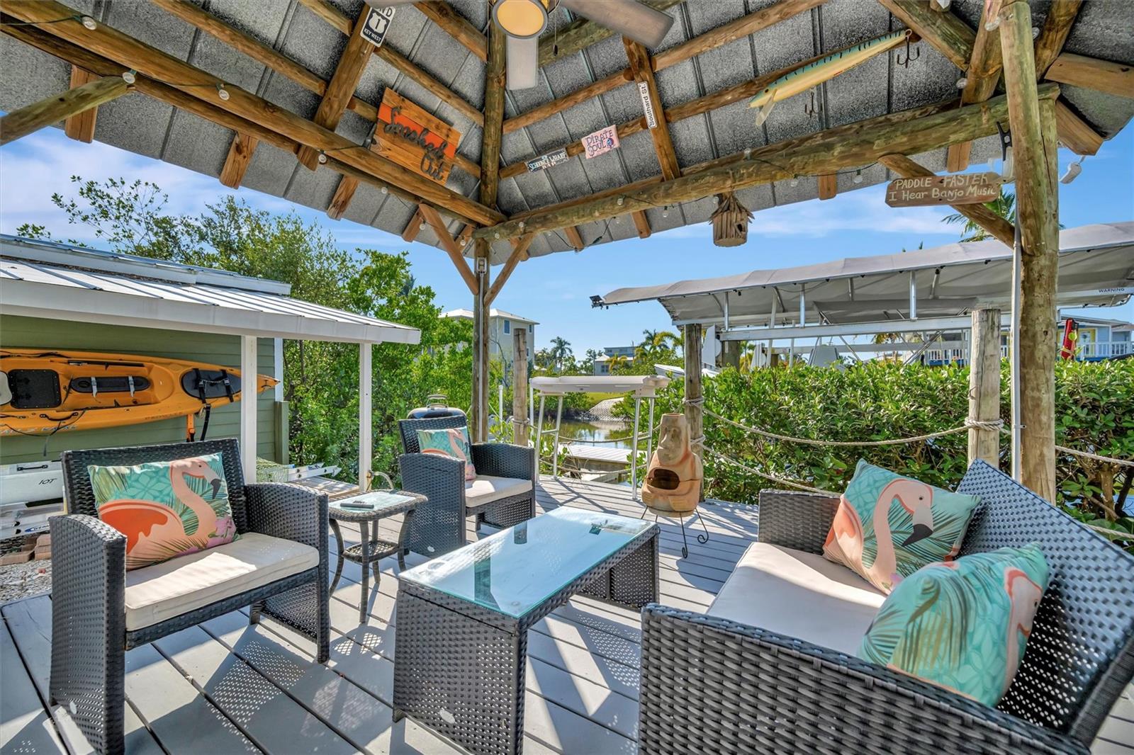 Image 69 of 98 For 1841 Bayshore Drive