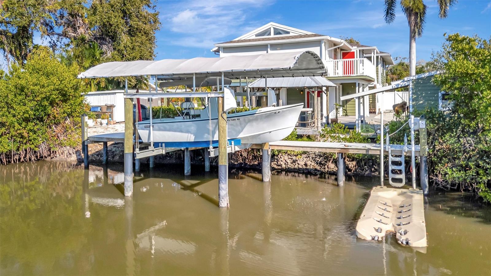 Image 77 of 98 For 1841 Bayshore Drive