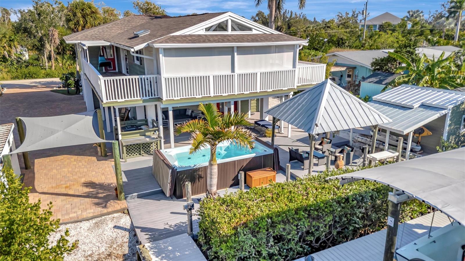 Image 78 of 98 For 1841 Bayshore Drive