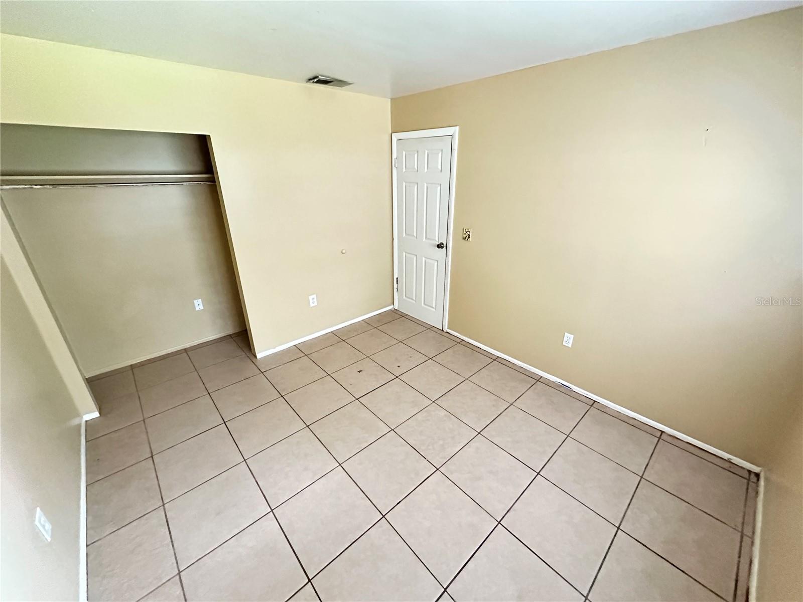 Image 12 of 15 For 4914 21st Street W