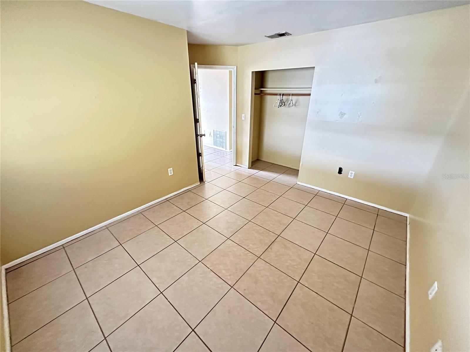 Image 7 of 15 For 4914 21st Street W