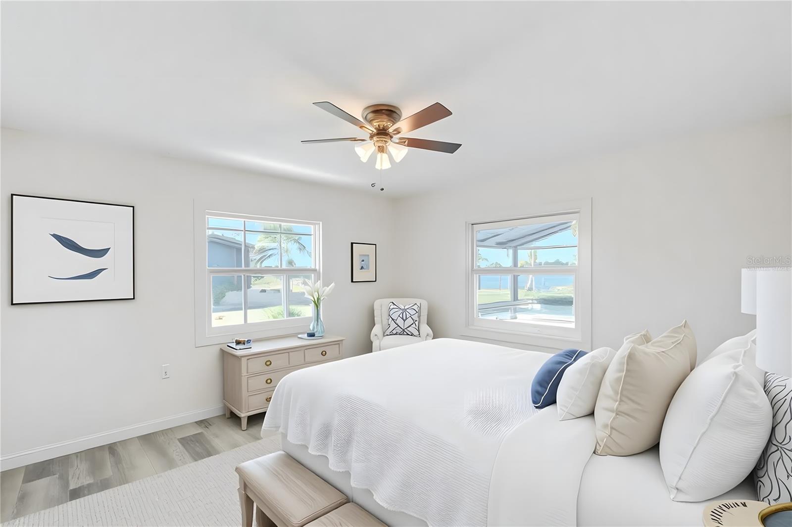 Image 21 of 45 For 4867 Riverside Drive