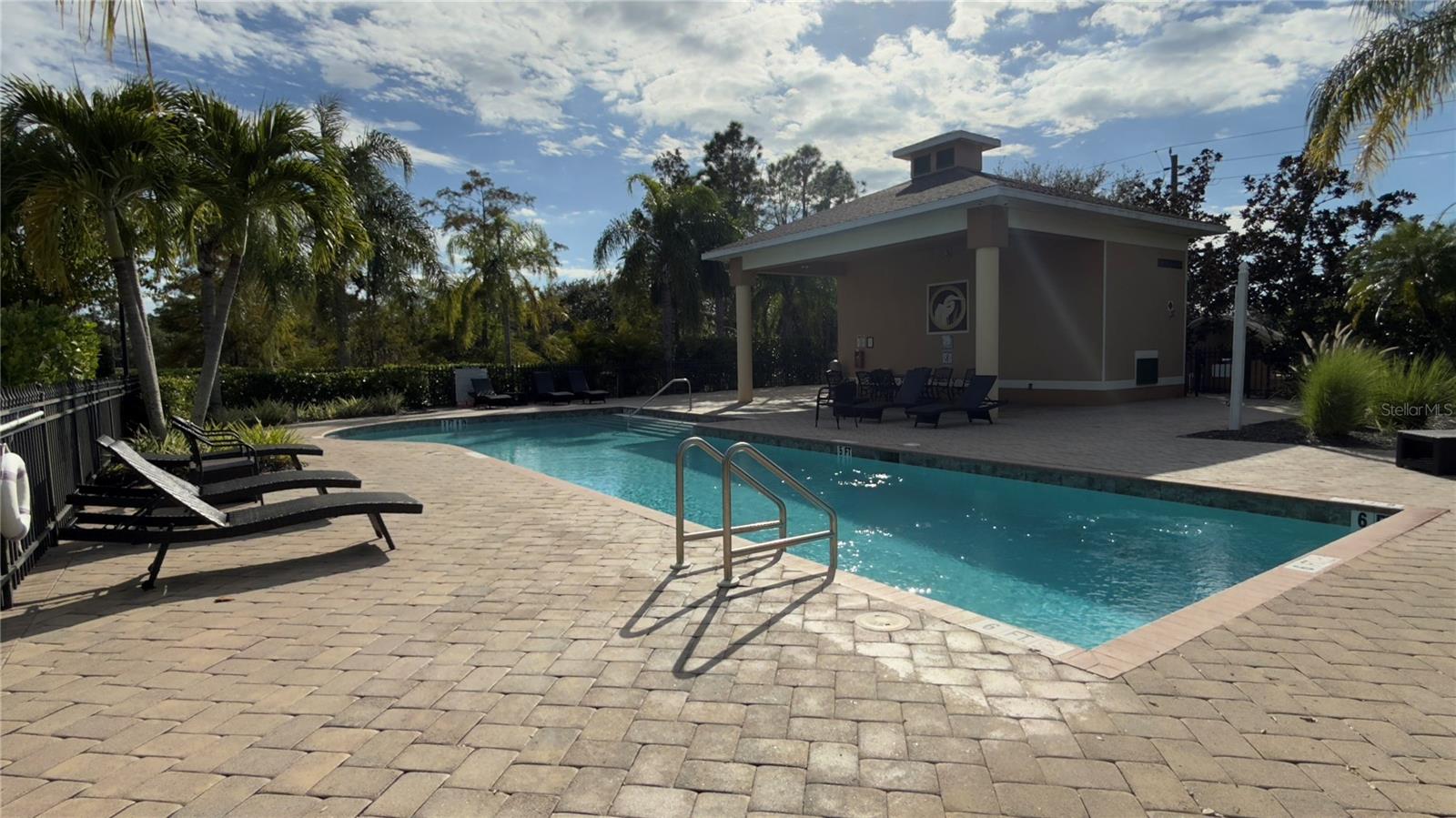 Image 2 of 16 For 8722 Karpeal Drive