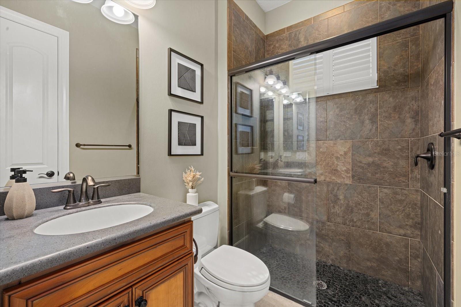 Image 35 of 76 For 13190 Campanile Court