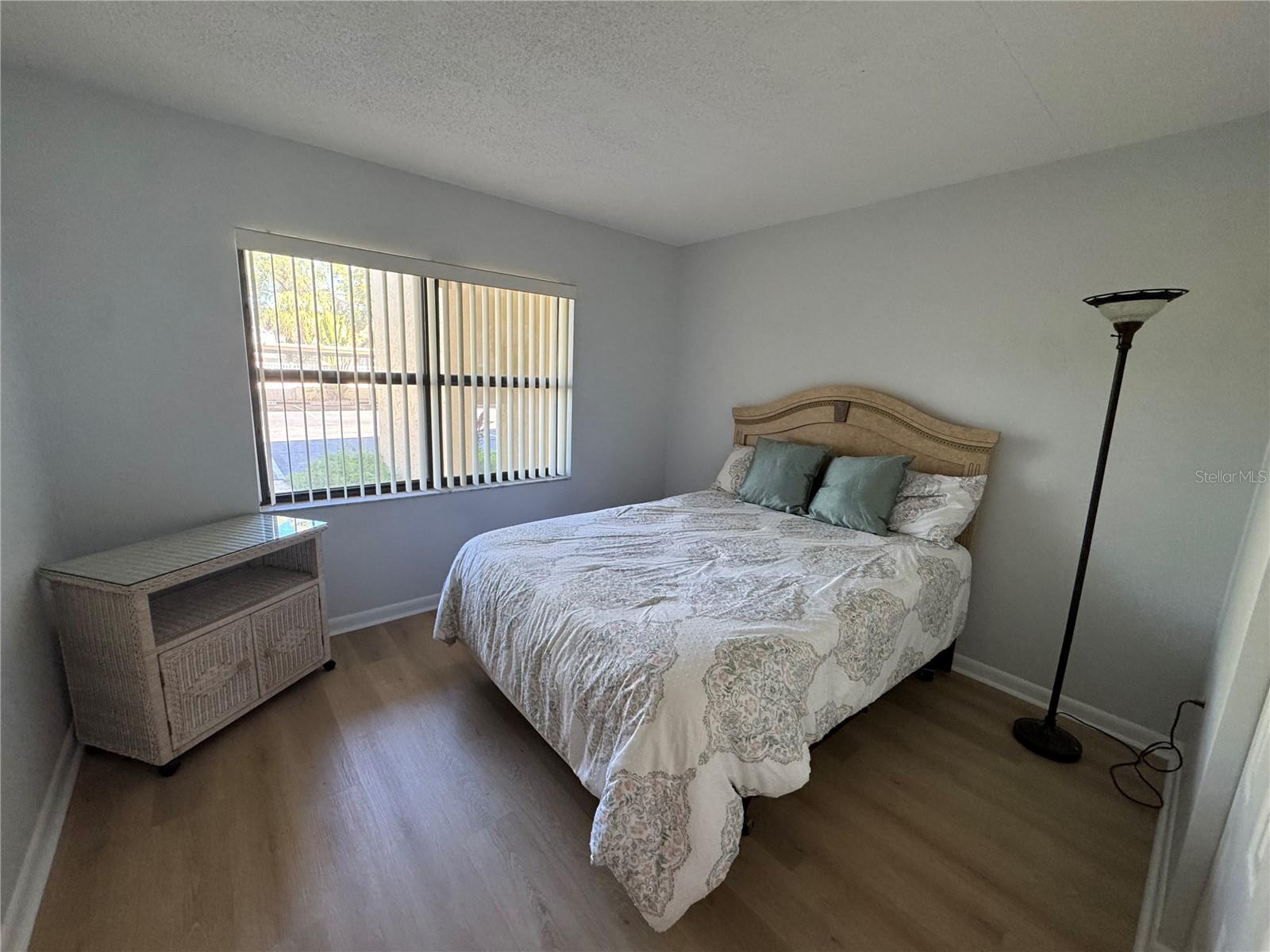 Image 10 of 20 For 315 30th Avenue W 101b