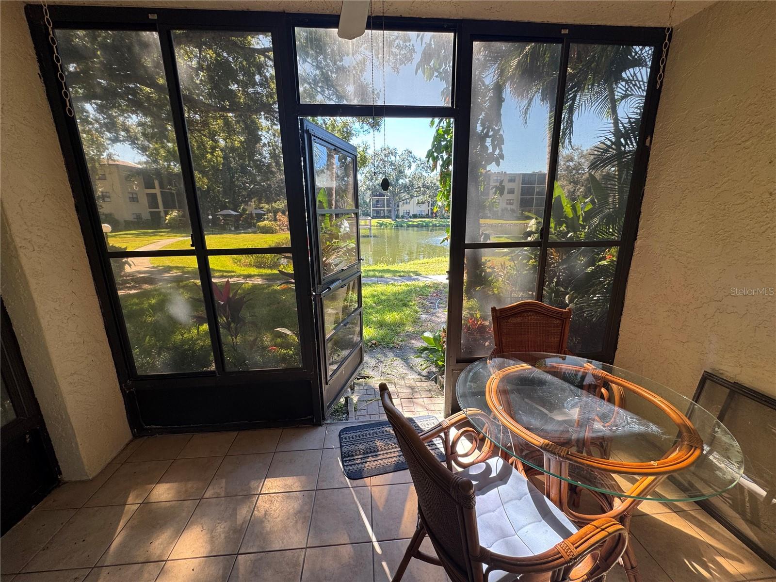 Image 16 of 20 For 315 30th Avenue W 101b