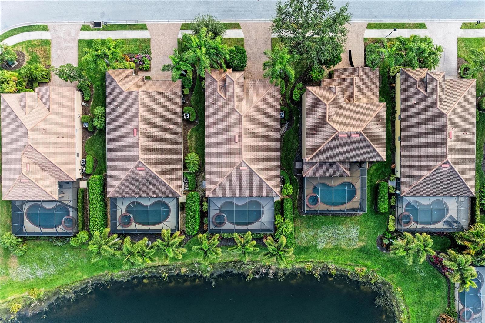 Image 49 of 99 For 9015 Hammock Edge Place