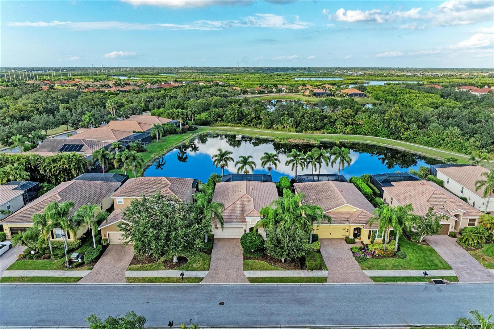 Image 5 of 99 For 9015 Hammock Edge Place