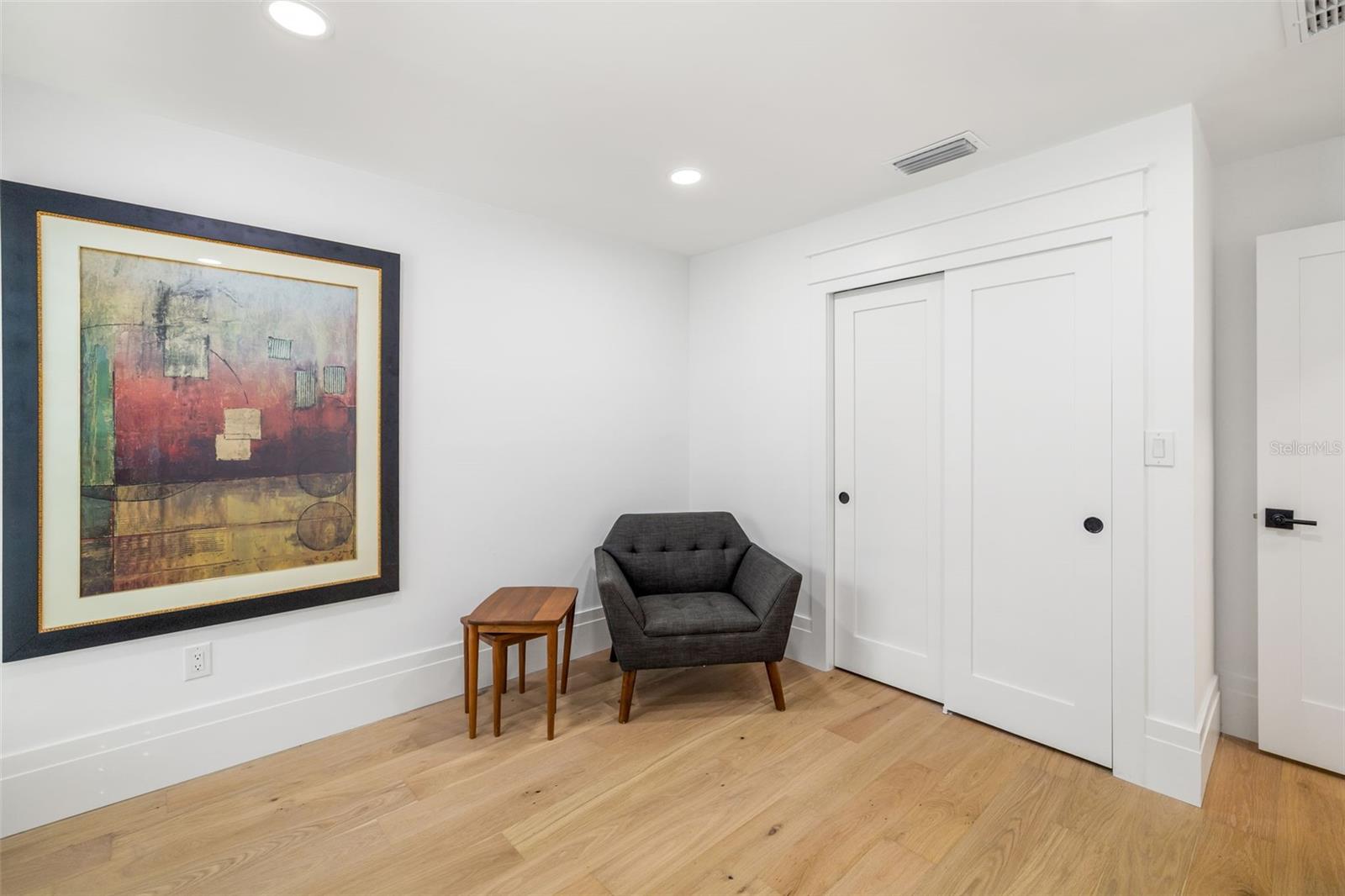 Image 33 of 81 For 1705 Field Road