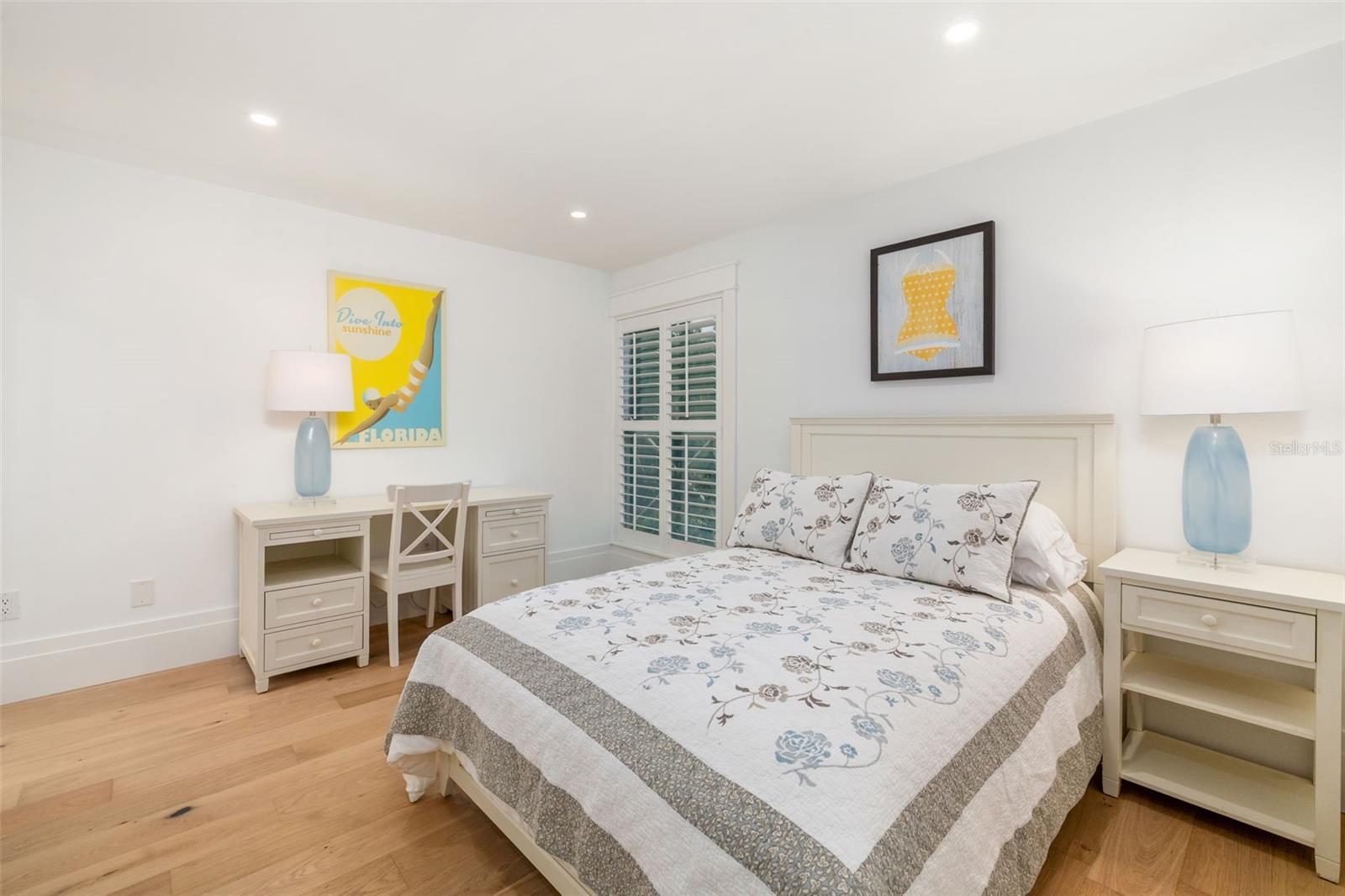 Image 35 of 81 For 1705 Field Road