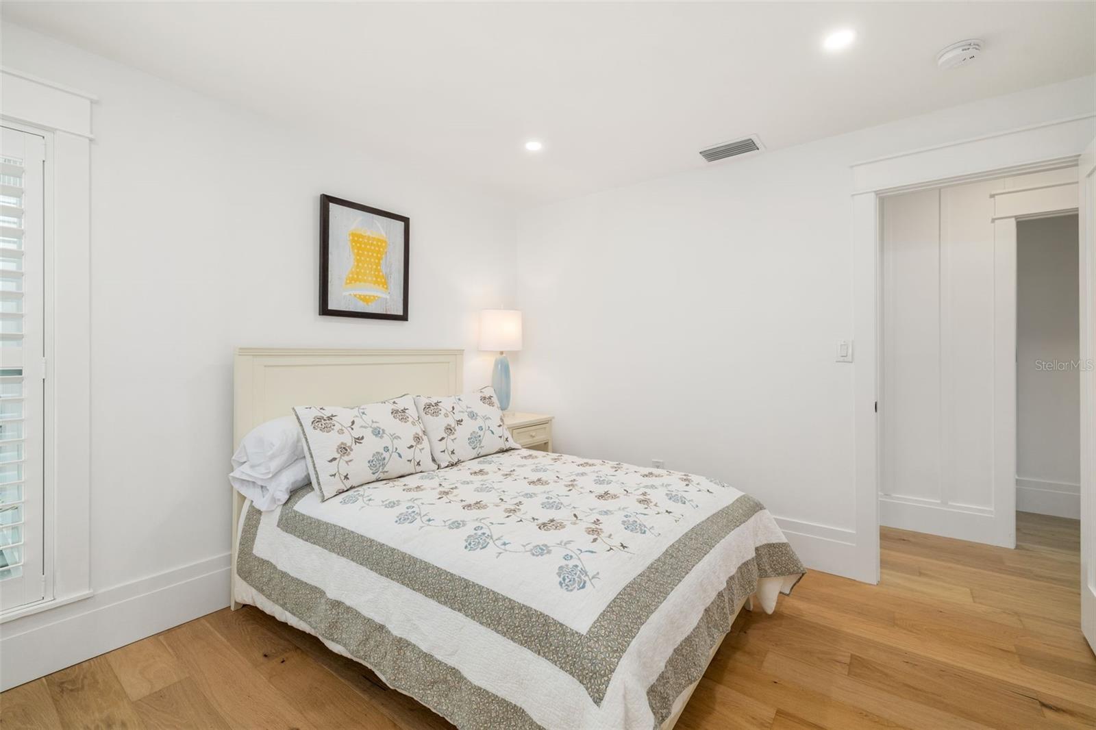 Image 38 of 81 For 1705 Field Road