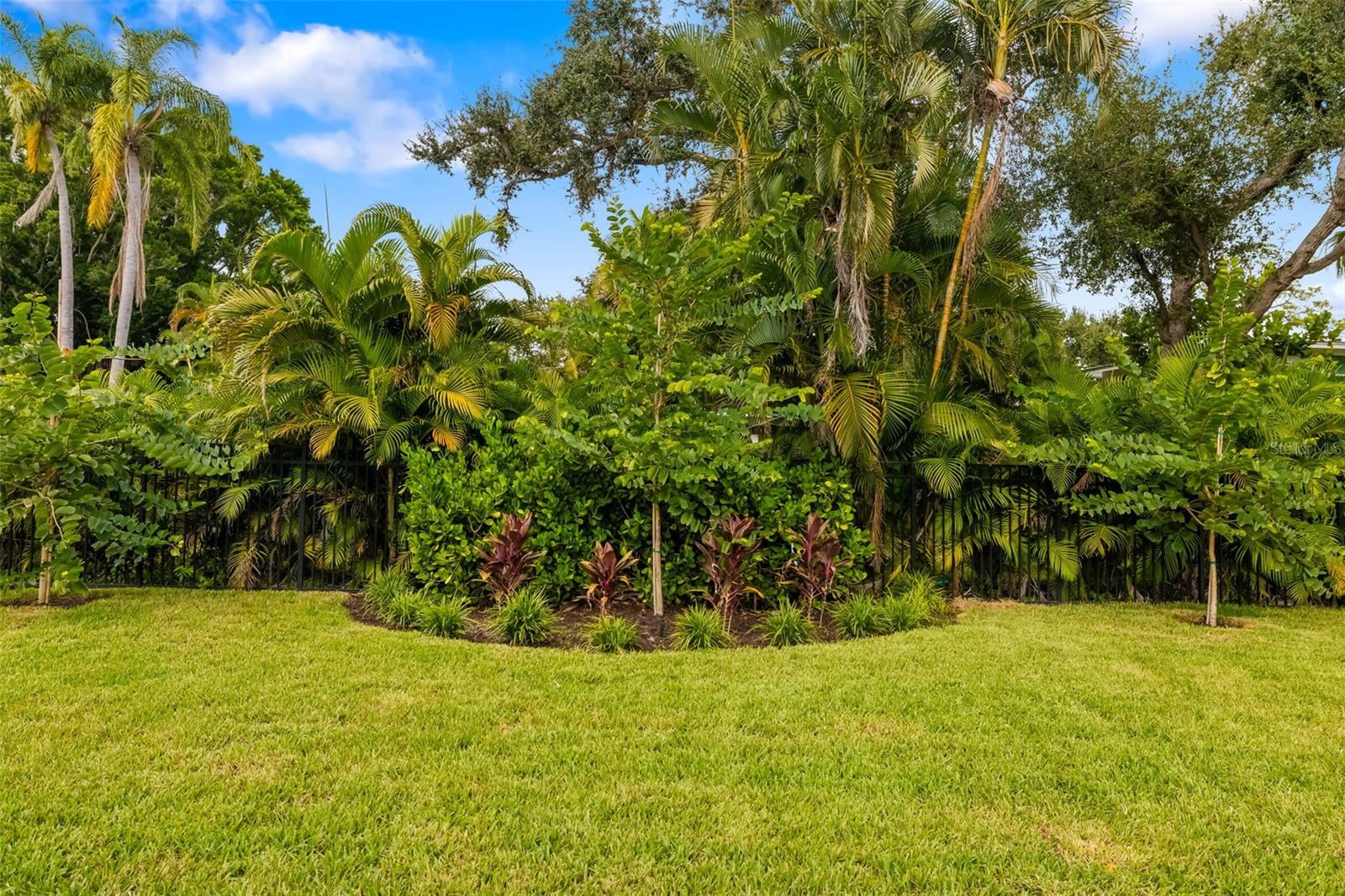 Image 46 of 81 For 1705 Field Road