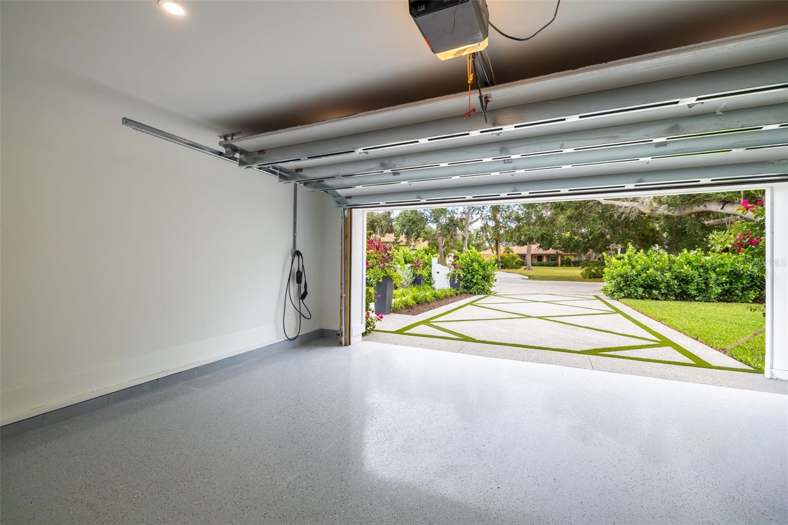 Image 51 of 81 For 1705 Field Road