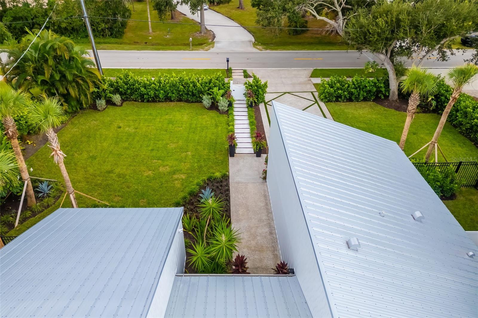 Image 52 of 81 For 1705 Field Road