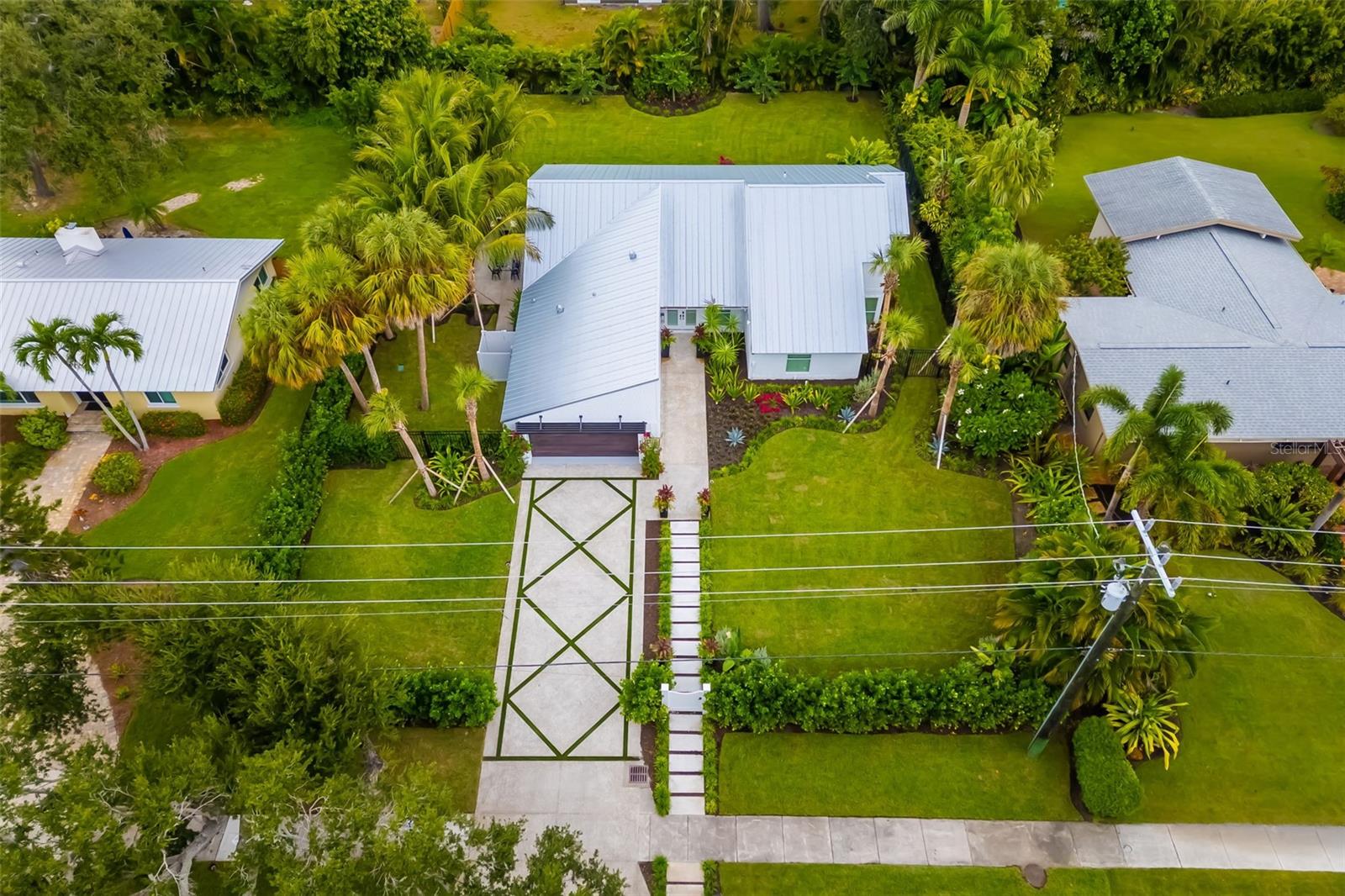 Image 62 of 81 For 1705 Field Road