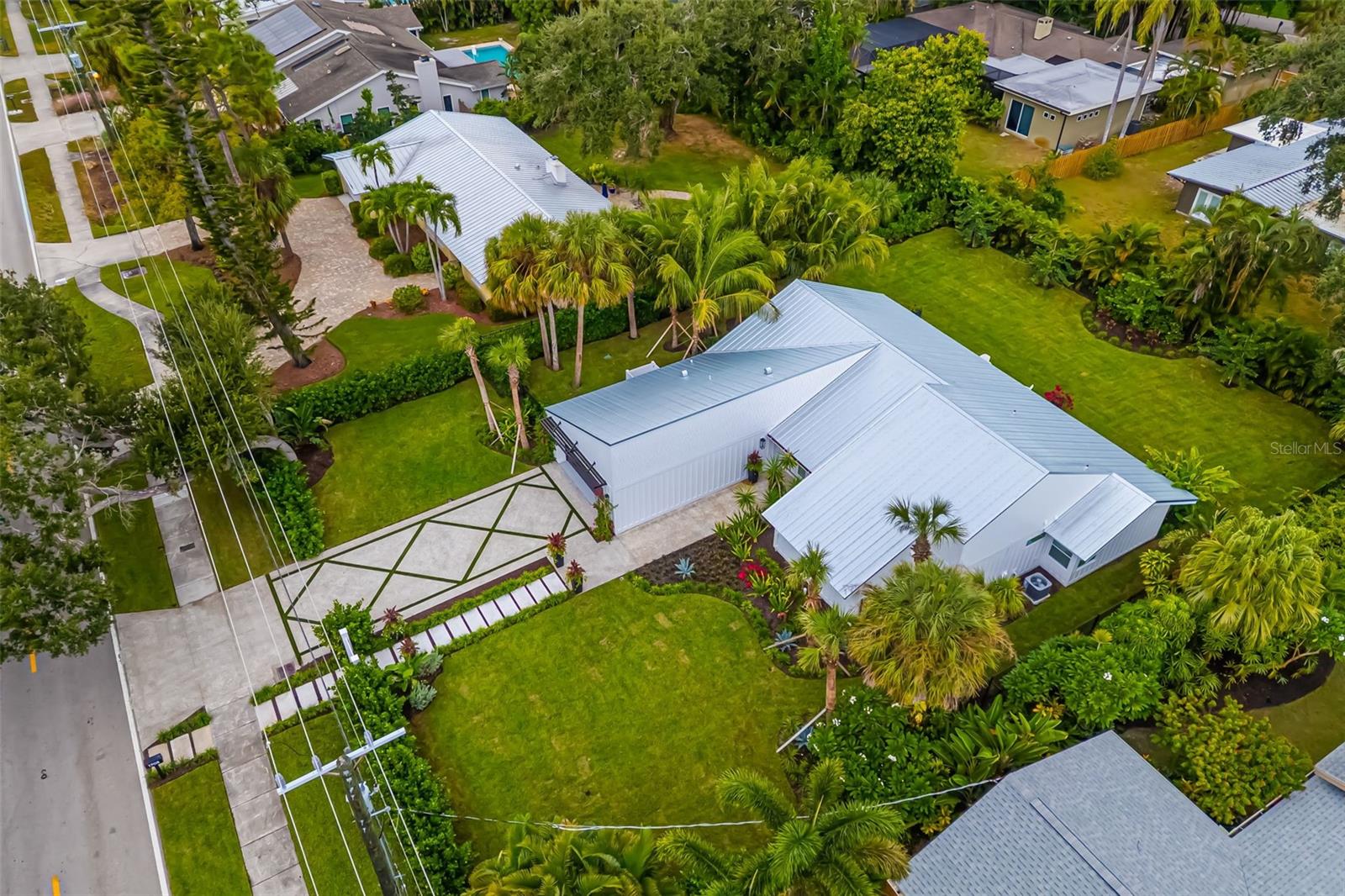 Image 64 of 81 For 1705 Field Road