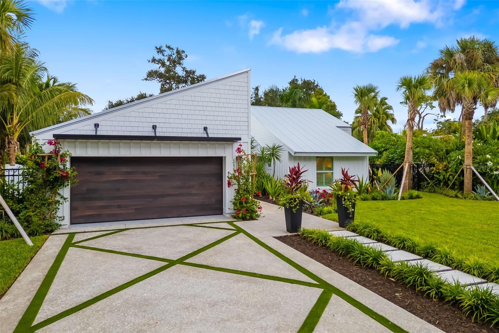 Image 68 of 81 For 1705 Field Road