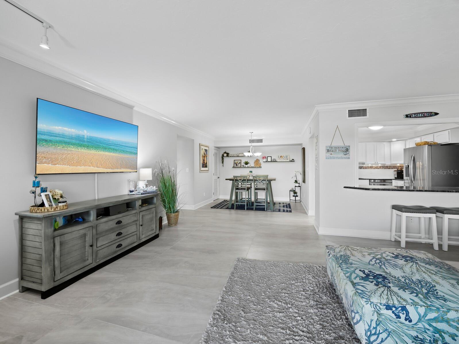 Image 10 of 42 For 2301 Gulf Of Mexico Drive 34n