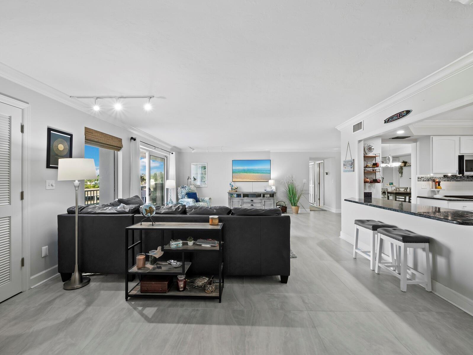 Image 4 of 42 For 2301 Gulf Of Mexico Drive 34n