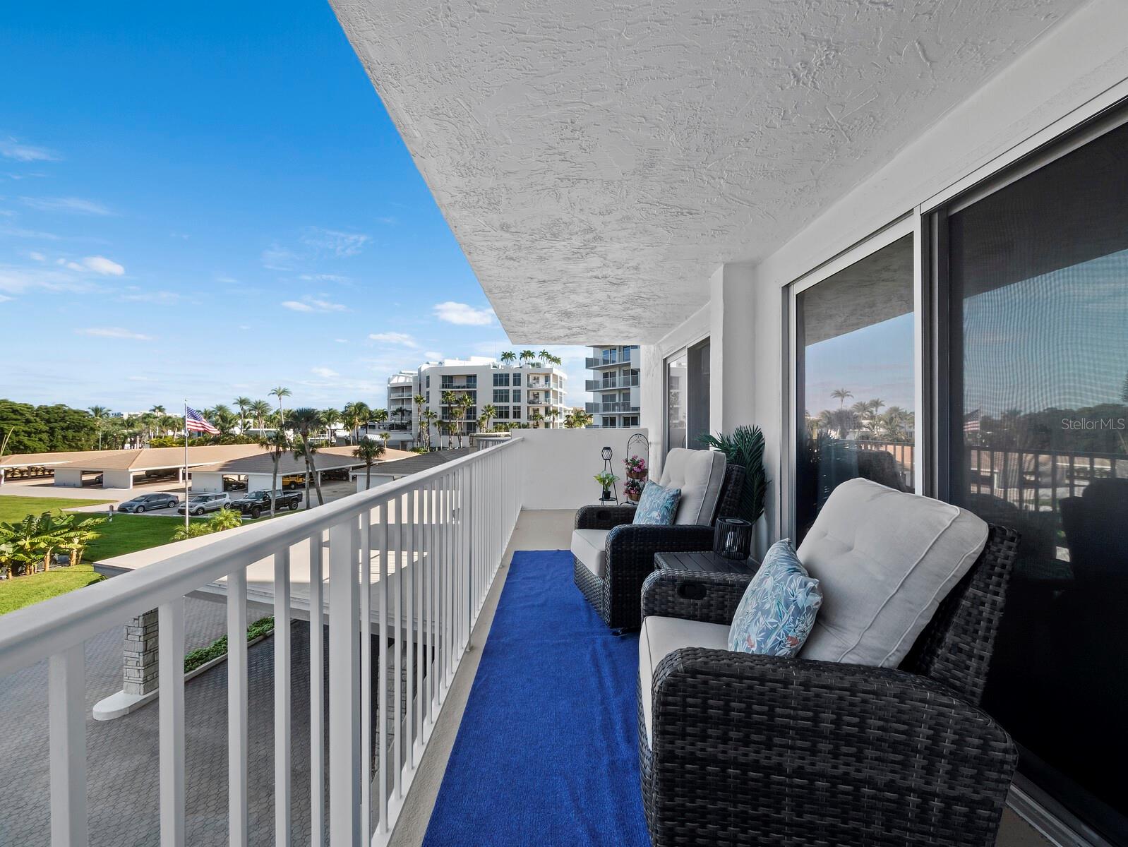 Image 8 of 42 For 2301 Gulf Of Mexico Drive 34n