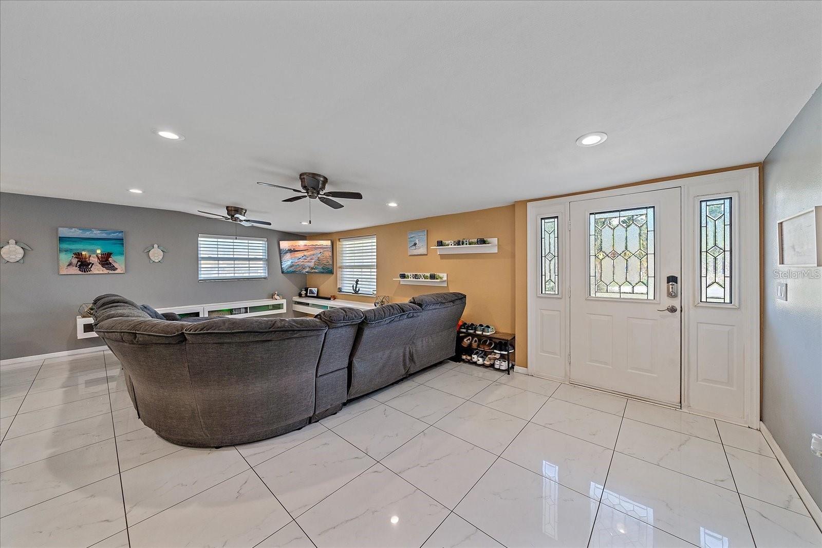 Image 21 of 45 For 8204 Constance Drive