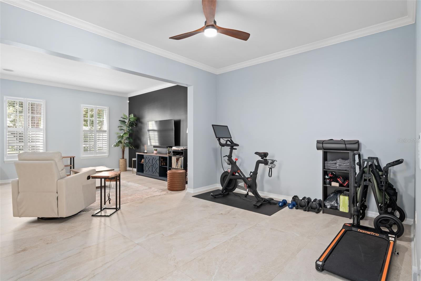 Image 13 of 38 For 923 Greenlawn Street