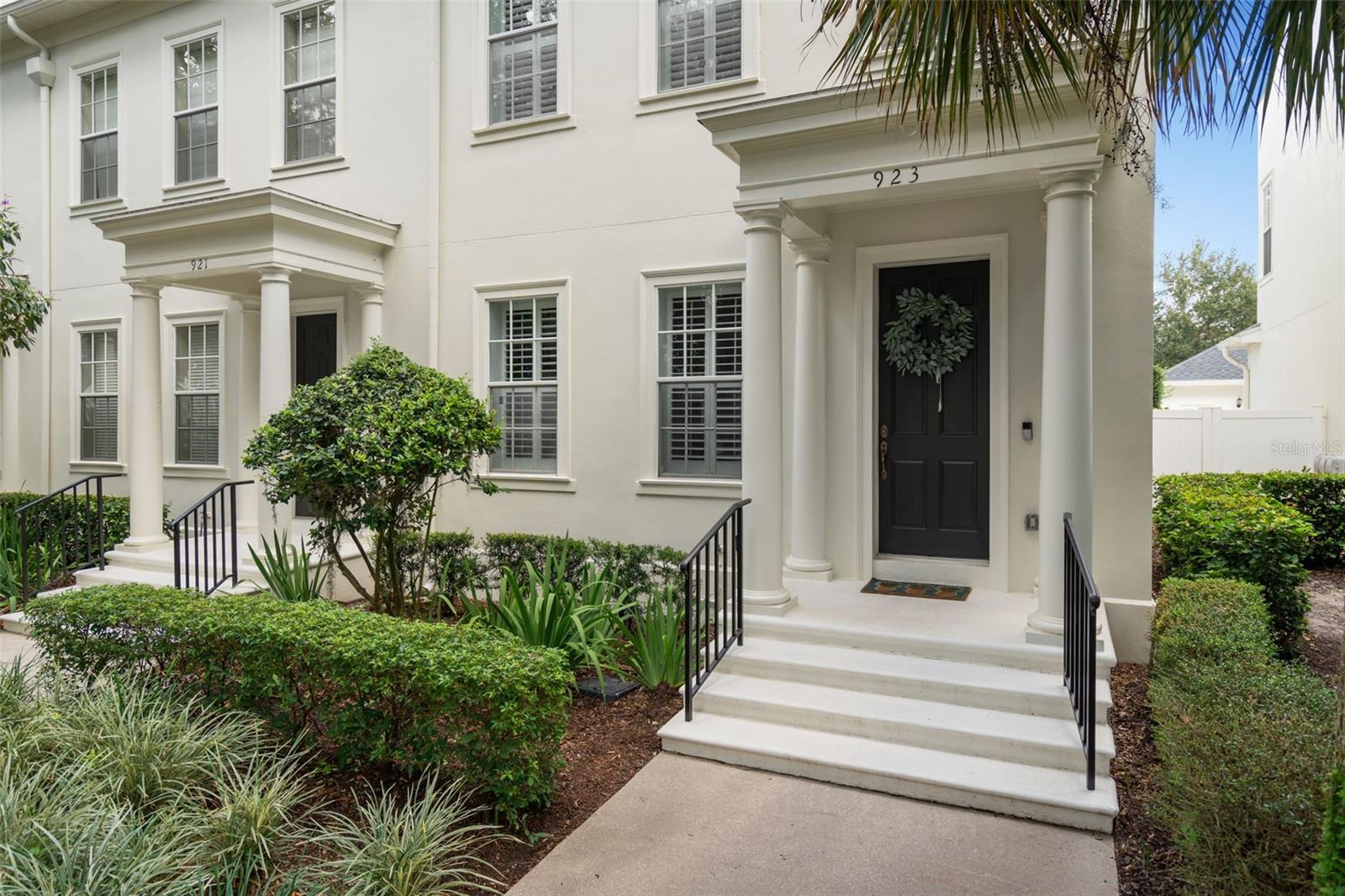 Image 30 of 38 For 923 Greenlawn Street