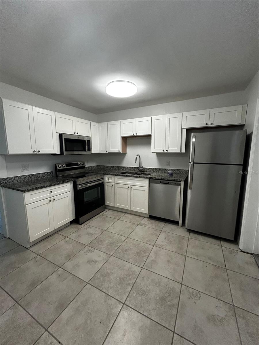 Image 2 of 8 For 1980 S. East Avenue