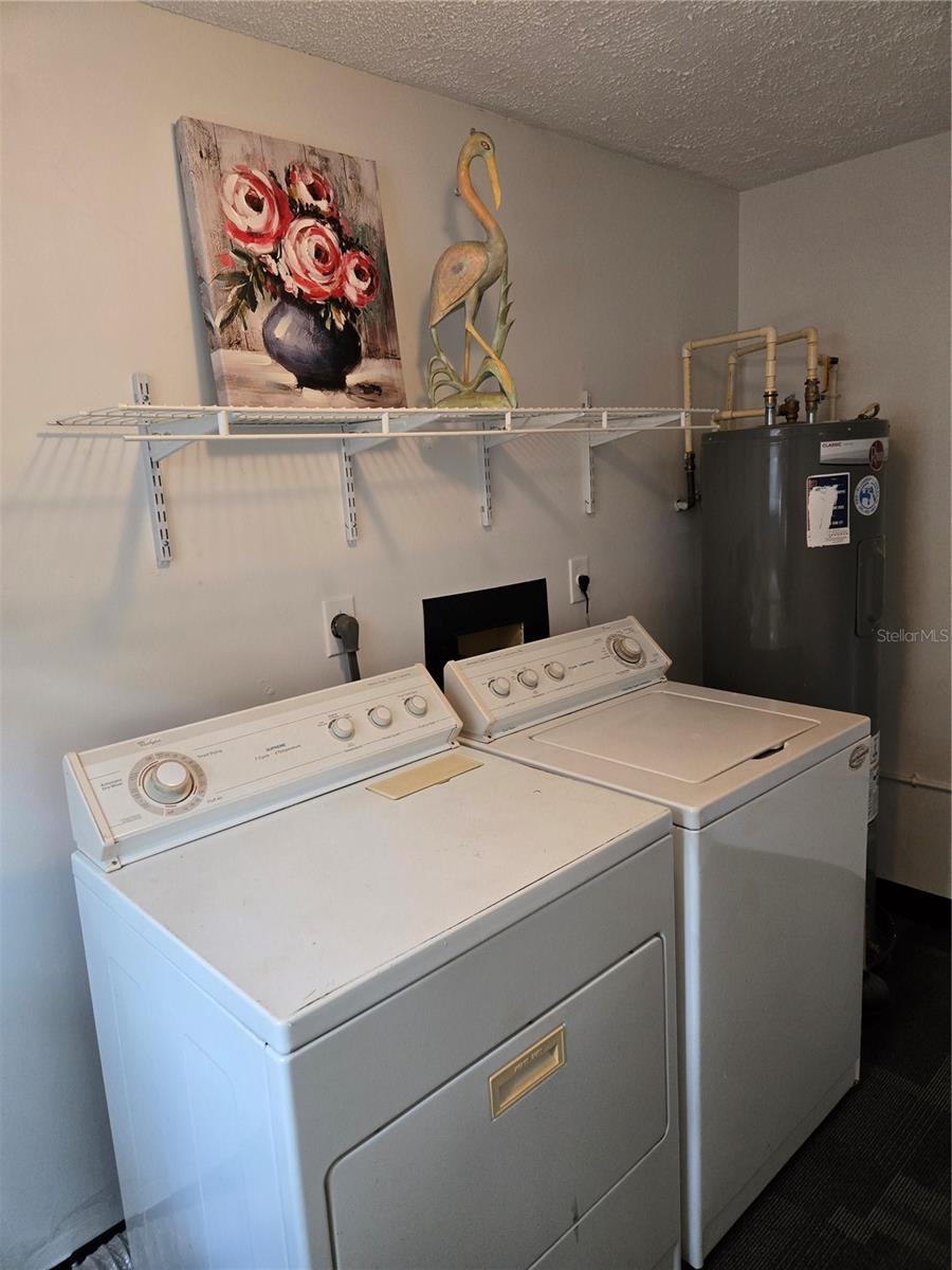 Image 11 of 17 For 4601 Summer Drive