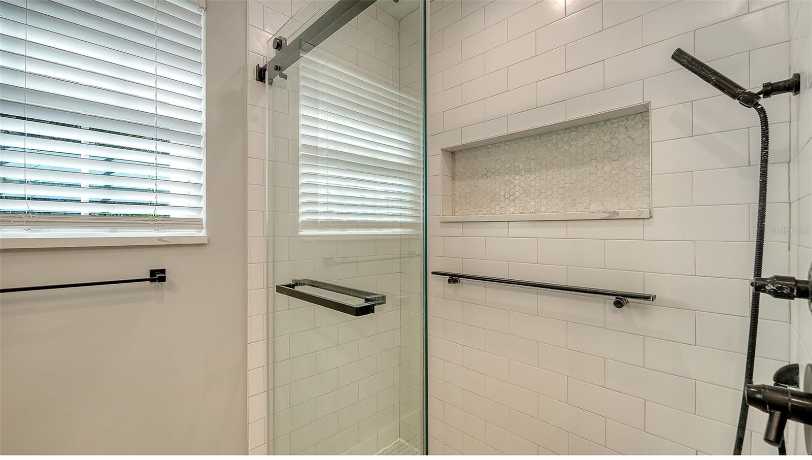 Image 17 of 45 For 121 24th Street W