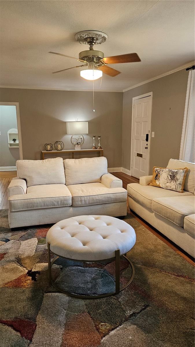 Image 43 of 45 For 121 24th Street W