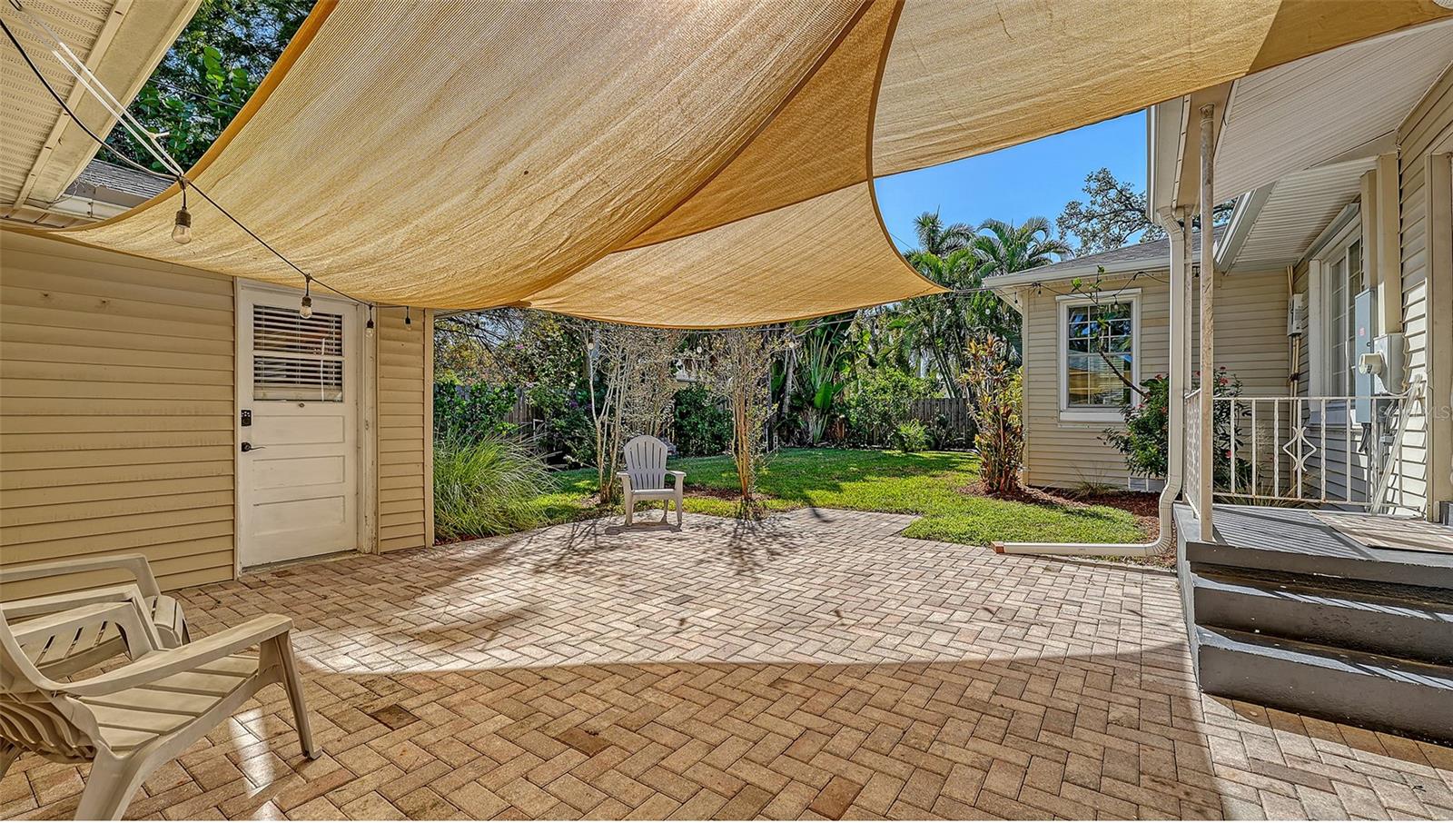 Image 8 of 45 For 121 24th Street W