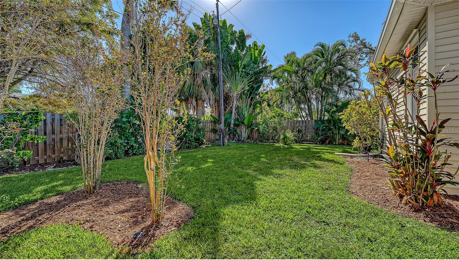 Image 9 of 45 For 121 24th Street W