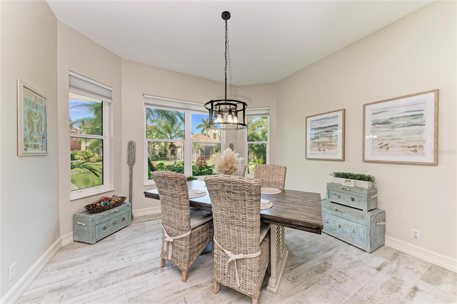 Image 18 of 47 For 311 11th Avenue E