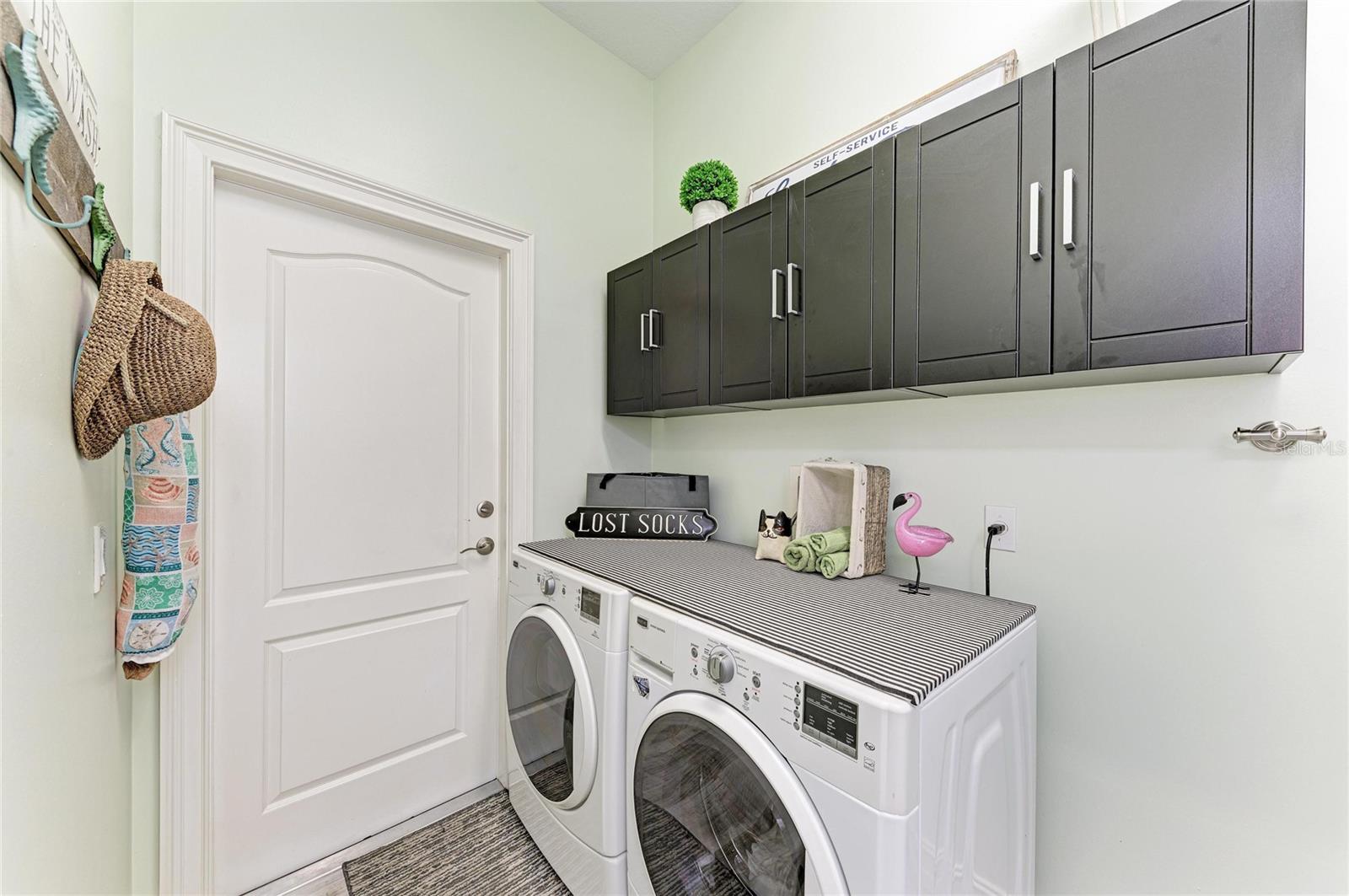 Image 32 of 47 For 311 11th Avenue E