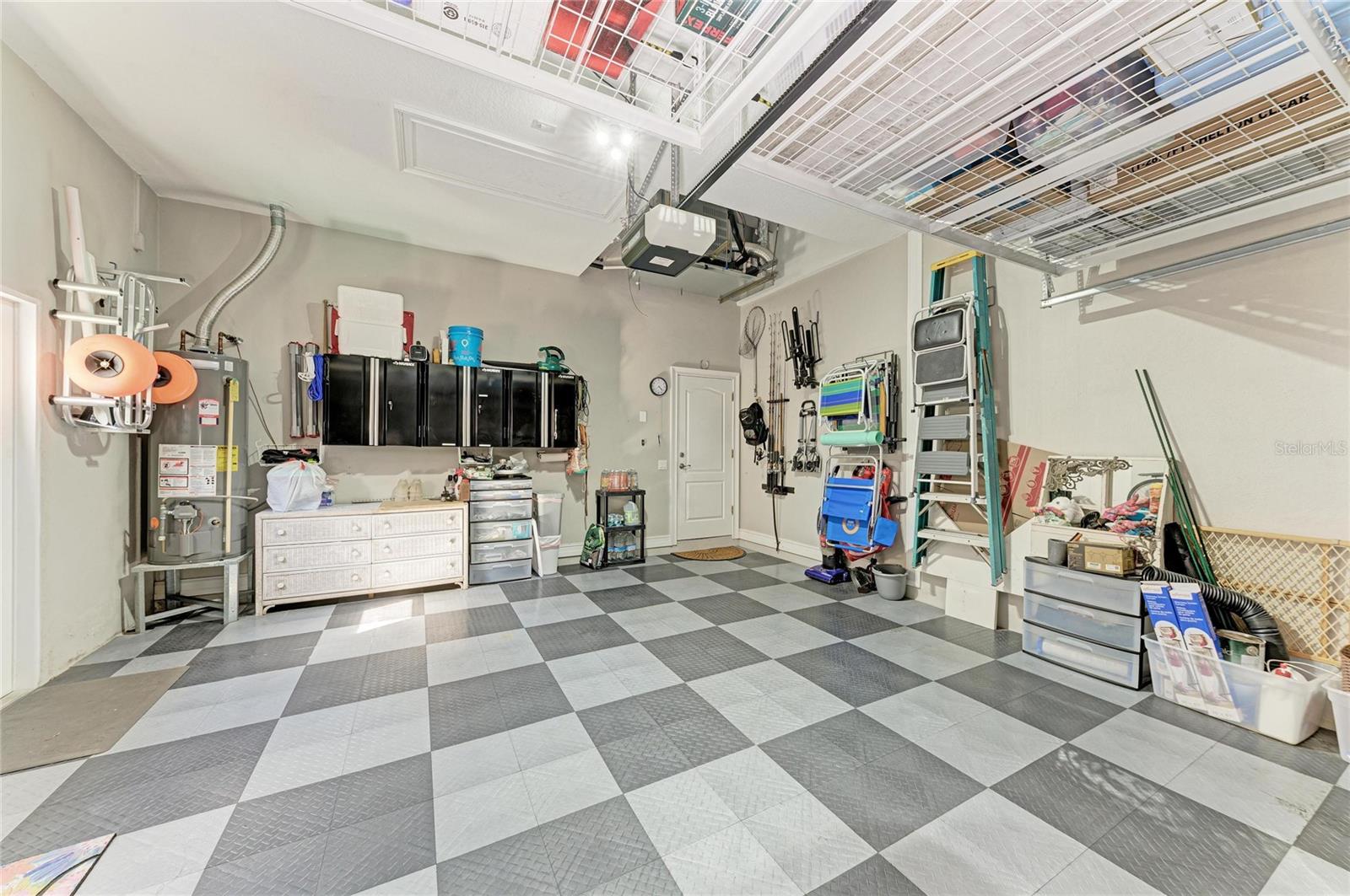 Image 33 of 47 For 311 11th Avenue E