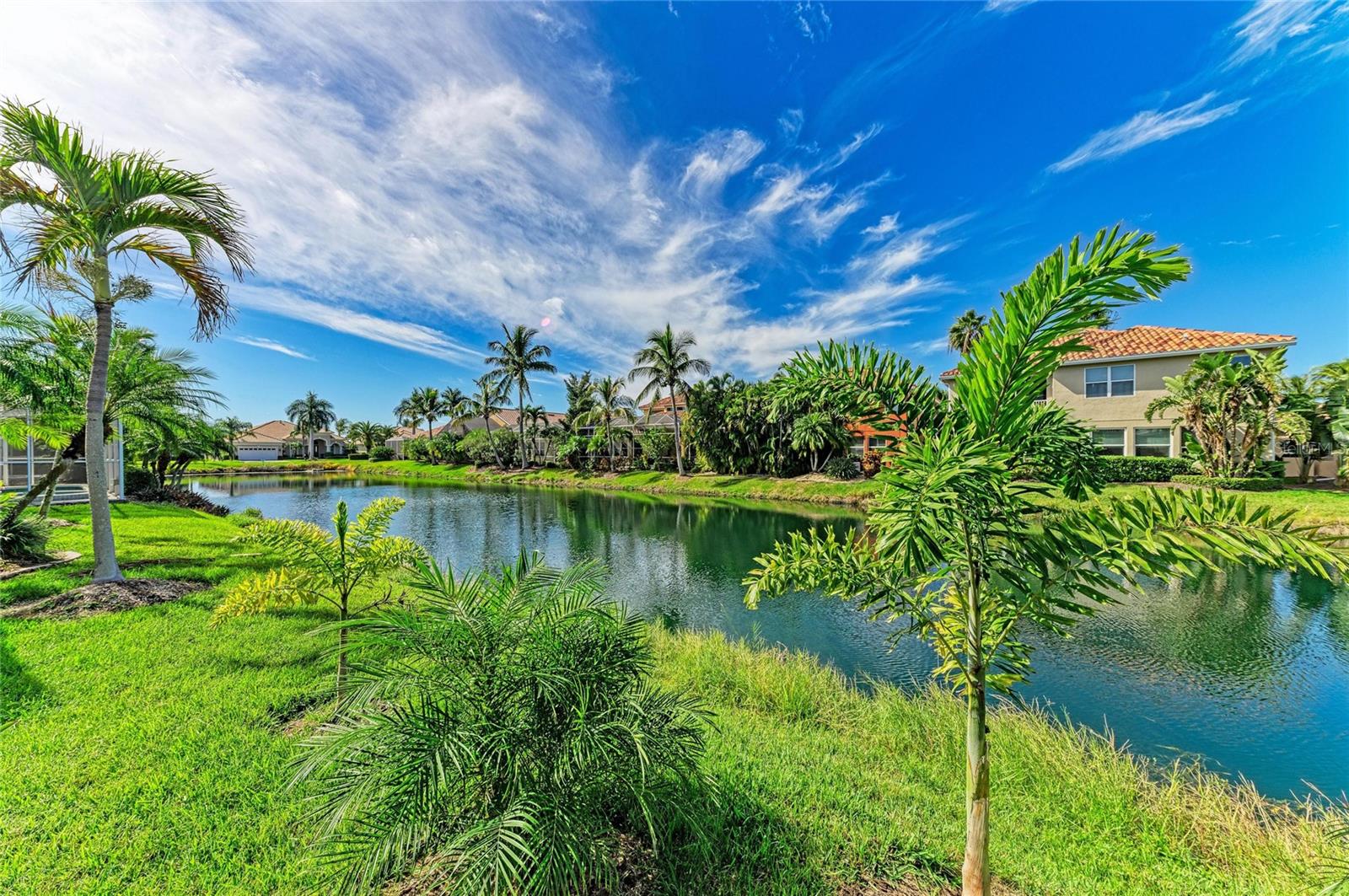 Image 37 of 47 For 311 11th Avenue E