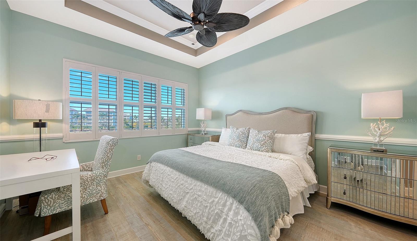 Image 28 of 79 For 344 Sapphire Lake Drive 201