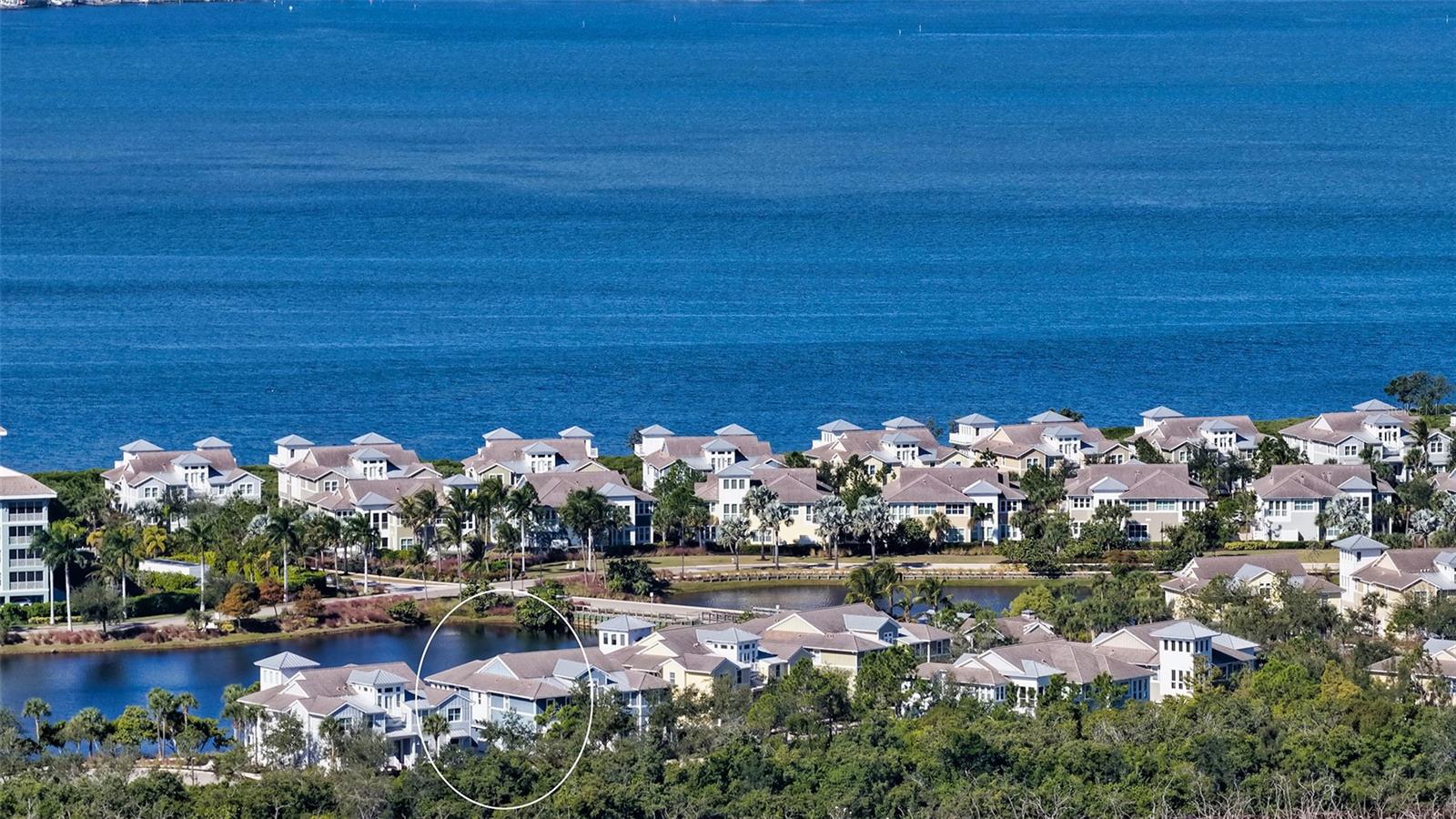 Image 4 of 79 For 344 Sapphire Lake Drive 201