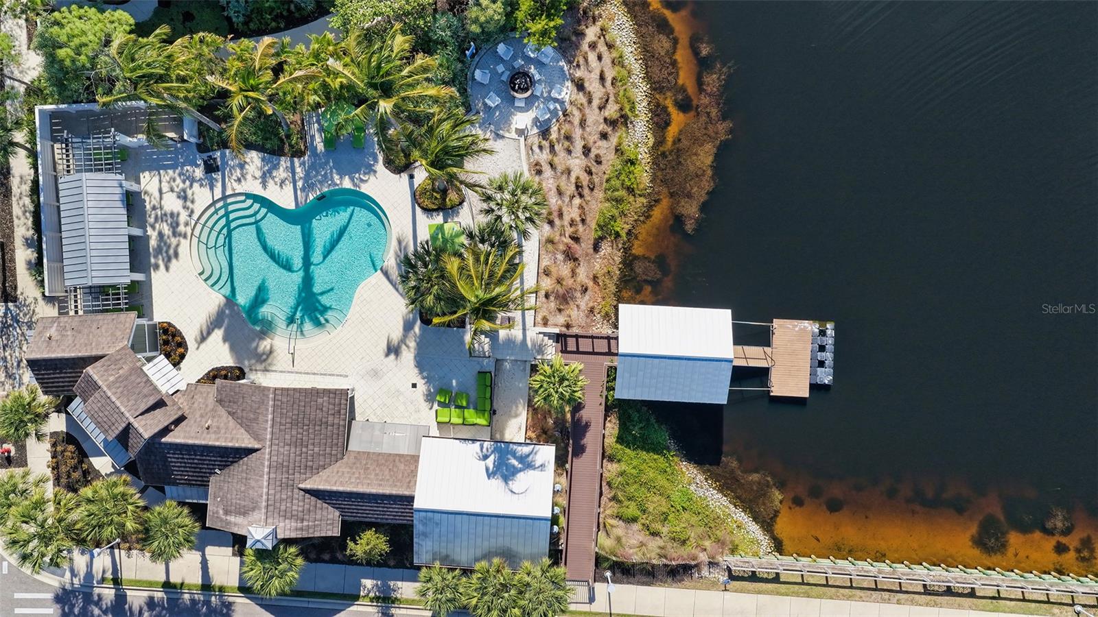 Image 48 of 79 For 344 Sapphire Lake Drive 201