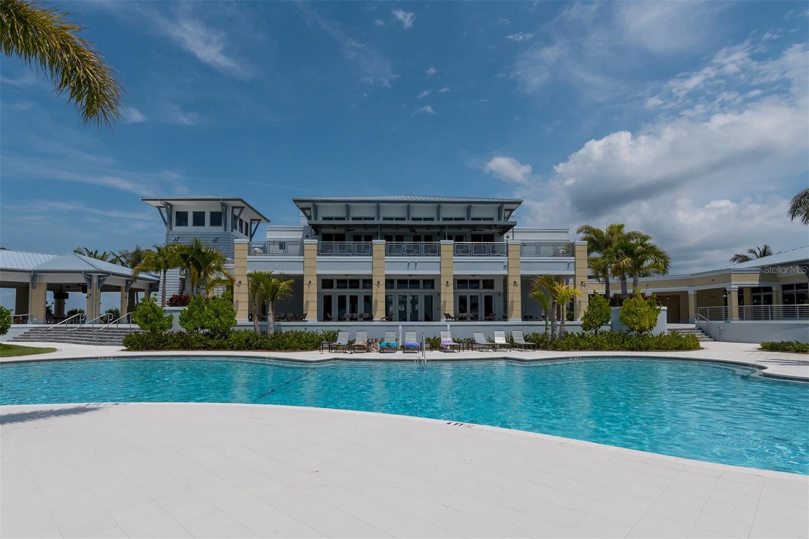 Image 65 of 79 For 344 Sapphire Lake Drive 201