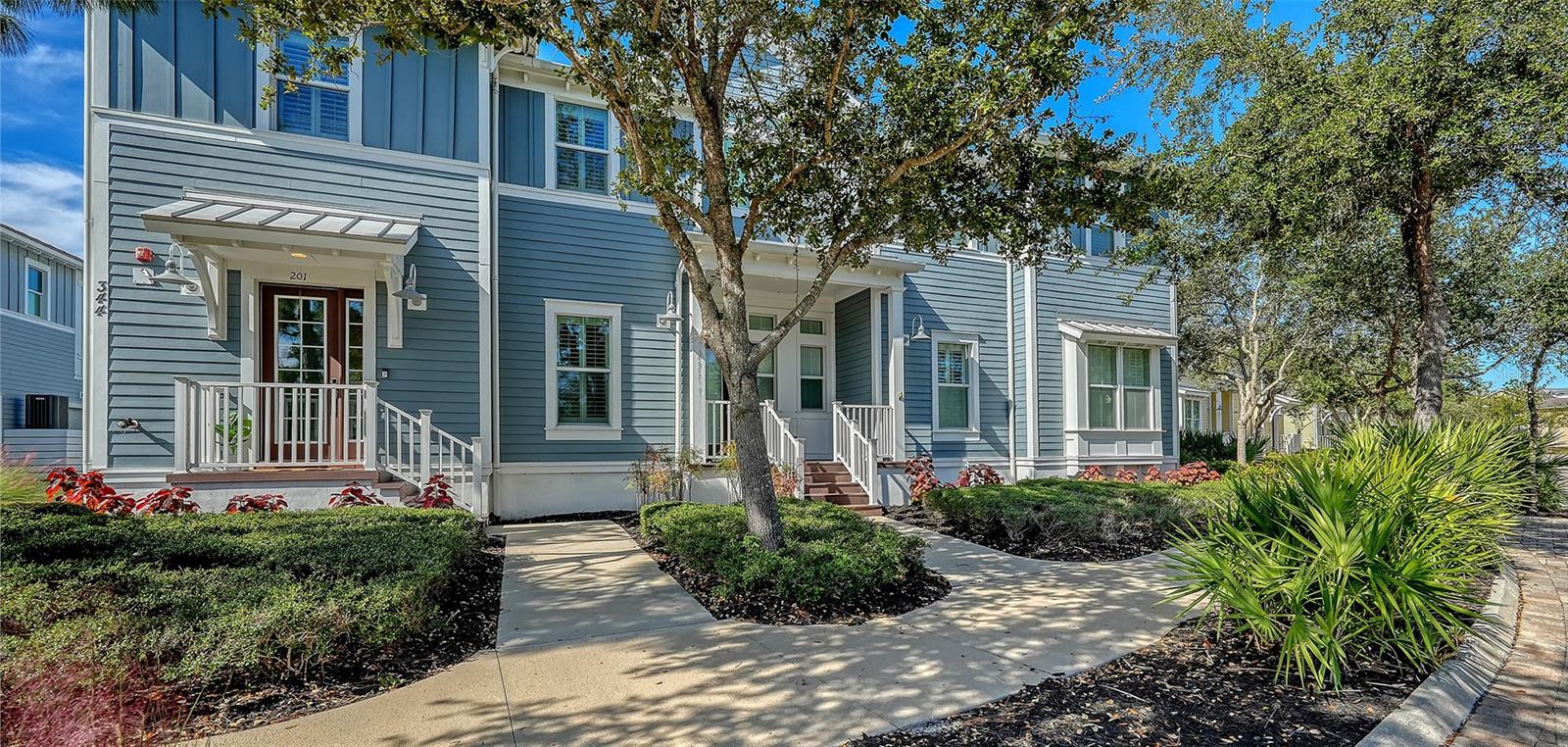 Image 8 of 79 For 344 Sapphire Lake Drive 201