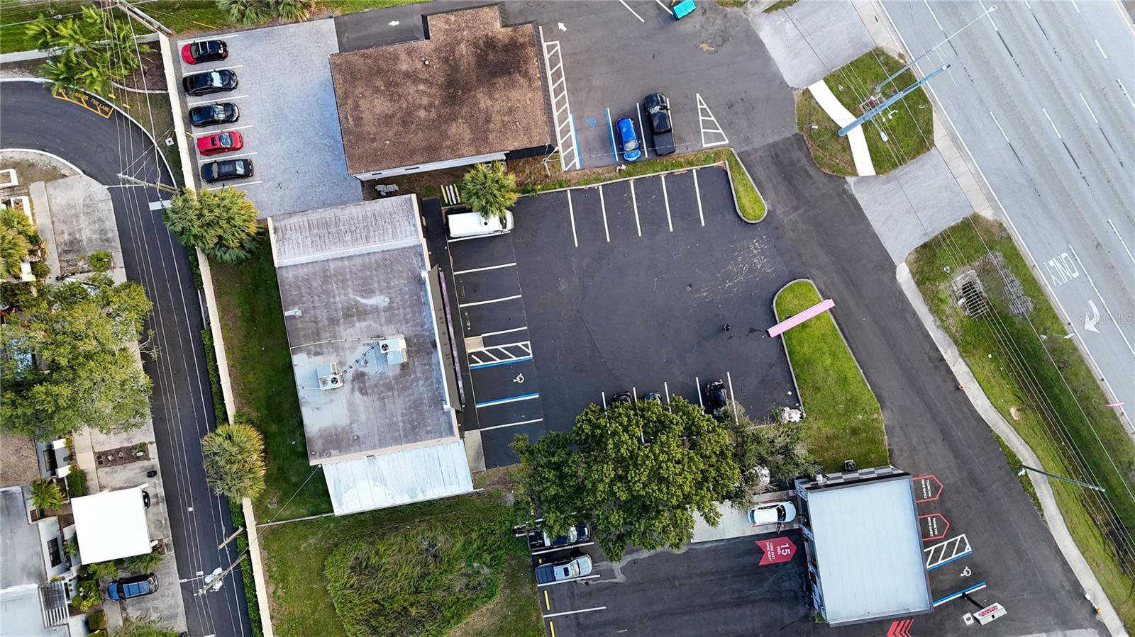 Image 10 of 60 For 1786 Semoran Boulevard