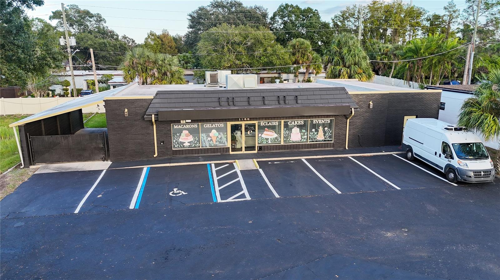 Image 2 of 60 For 1786 Semoran Boulevard