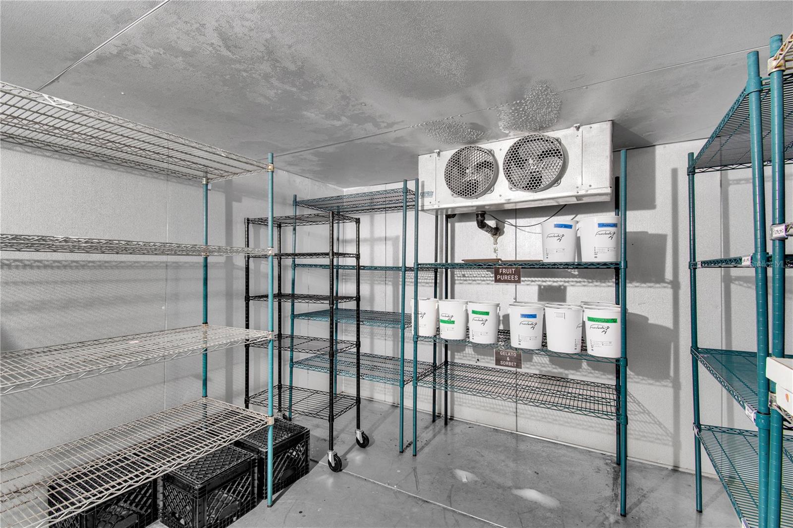 Image 33 of 60 For 1786 Semoran Boulevard