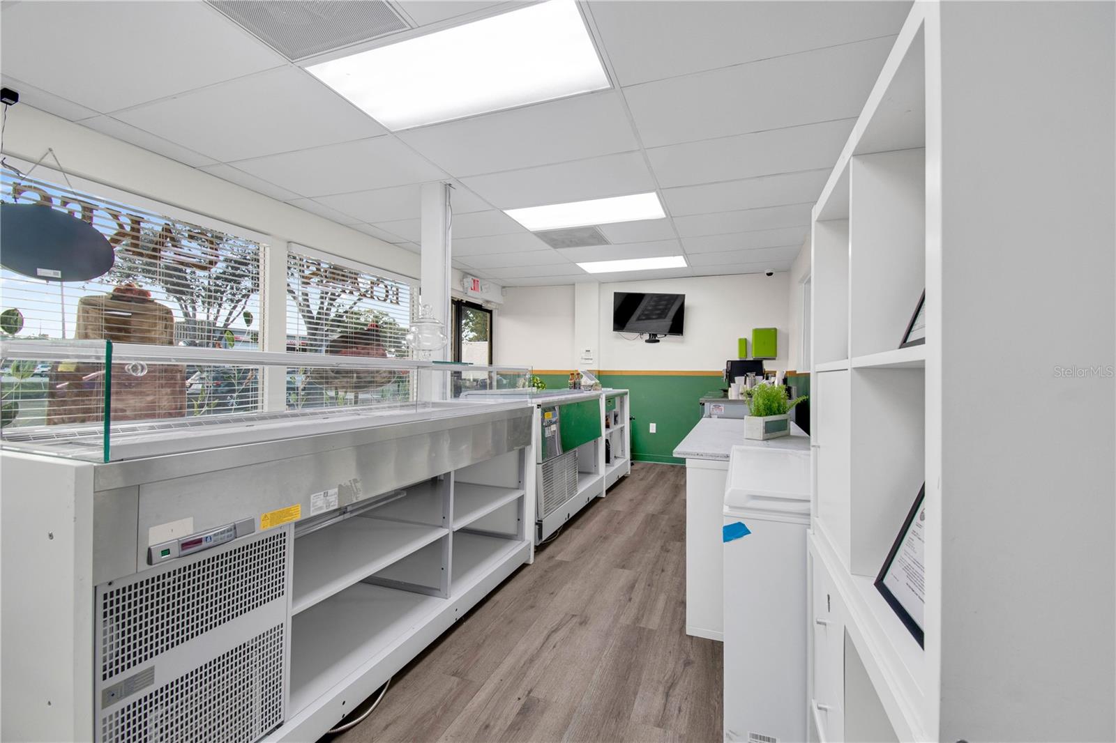 Image 38 of 60 For 1786 Semoran Boulevard