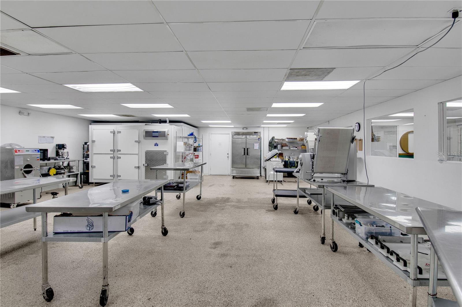 Image 45 of 60 For 1786 Semoran Boulevard